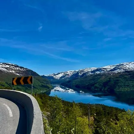 Haukedalen Mountain Panorama River View 度假居 *