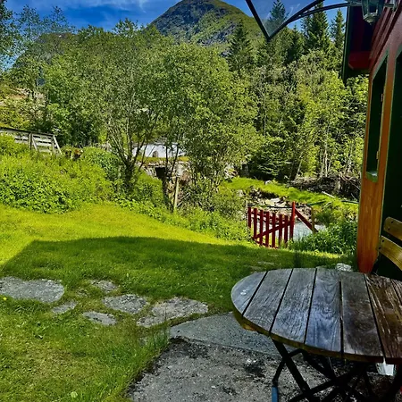 Ferienhaus Haukedalen Mountain Panorama River View Holsen